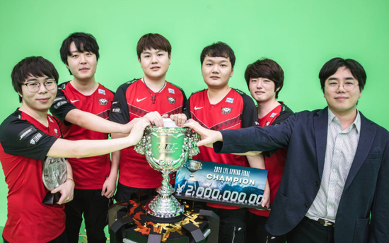 英雄联盟S15四分之一决赛对阵分析TES战队迎战G2